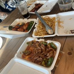We ordered Orange chicken , sesame chicken, low main fried rice , pepper steak  Hot and sour soup  We're  from N.Y and food is delicious