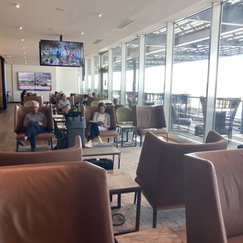 Primeclass Lounge - Ample comfortable seating - Airport Lounges Near Me