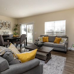 Hathaway Meadows - Living room
