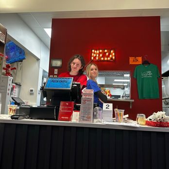 Pizza Castle - Workers! - Pizza Near Me - Hickory Hills, Illinois