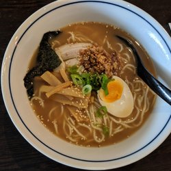 KIKUMA - Miso tonkotsu ramen