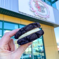 Sugar High Confections - Homemade Oreo