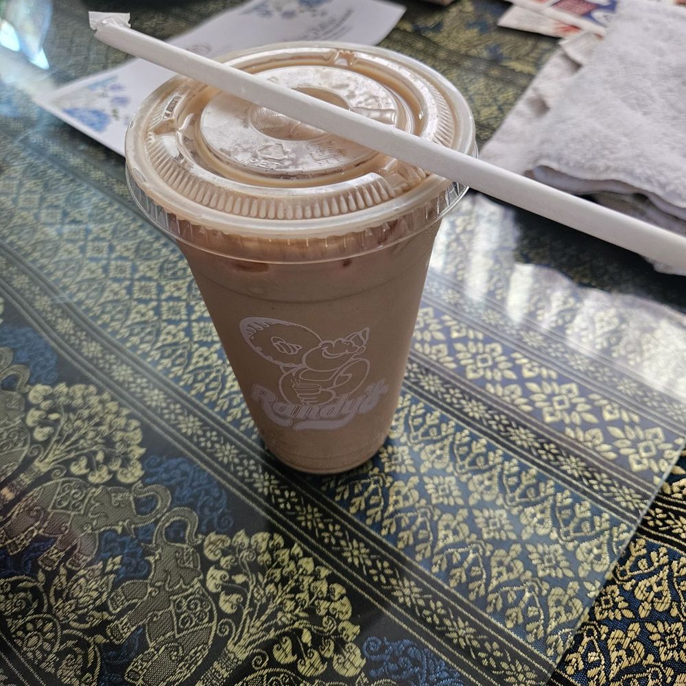 Randy’s Donuts - Large Spicy Chai Latte - Donuts Near Me - Los Angeles, California