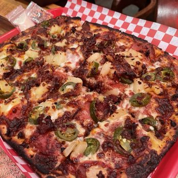 Hesher's Pizza - Pizza Near Me - Oakland, California