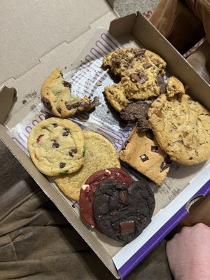 Insomnia Cookies by null