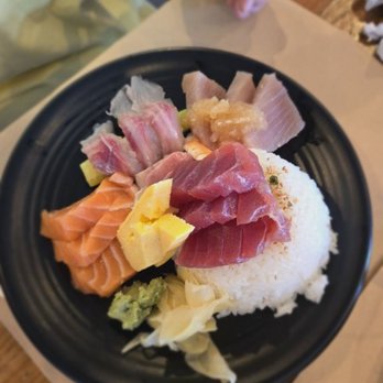Torarenbou Sushi Bistro - Chirashi - Japanese Near Me - Dublin, California