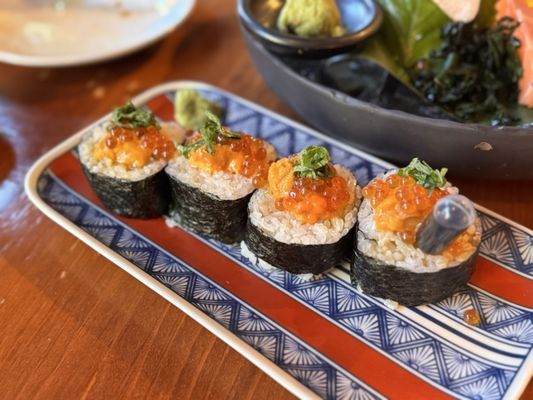 TAKENAKA Uni Bar by null