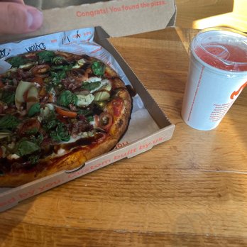 Blaze Pizza - Za and Blood orange lemonade - Pizza Near Me - Las Vegas, Nevada Blaze Pizza - Za and Blood orange lemonade - Pizza Near Me - Las Vegas, Nevada