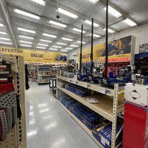 O’REILLY AUTO PARTS - Updated June 2025 - 43 Photos & 85 Reviews - 4561