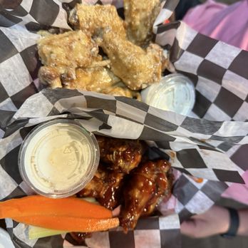Choo Choo Bar & Grill - Bars Near Me - Omaha, Nebraska