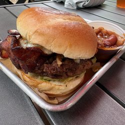 Voodoo Brewery - State College - Bacon blue burger