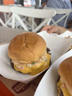 Joia Burger by null