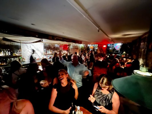 seeyamañana by null