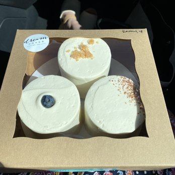 Dream Cakes - Sampler box - Desserts Near Me - Portland, Oregon
