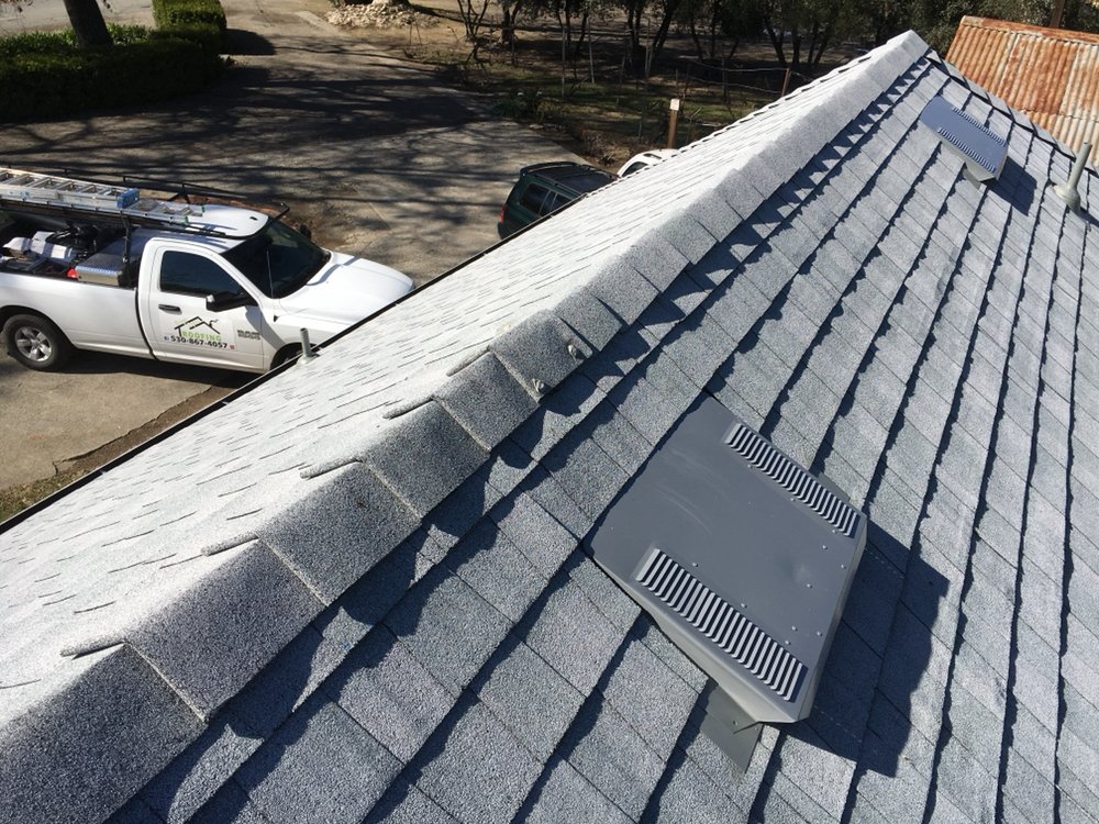 Slide of Diego Lopez Roofing