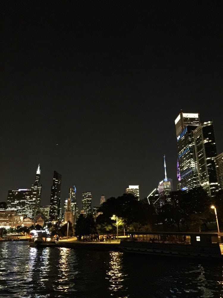 Social spots from Chicago TikiBoat