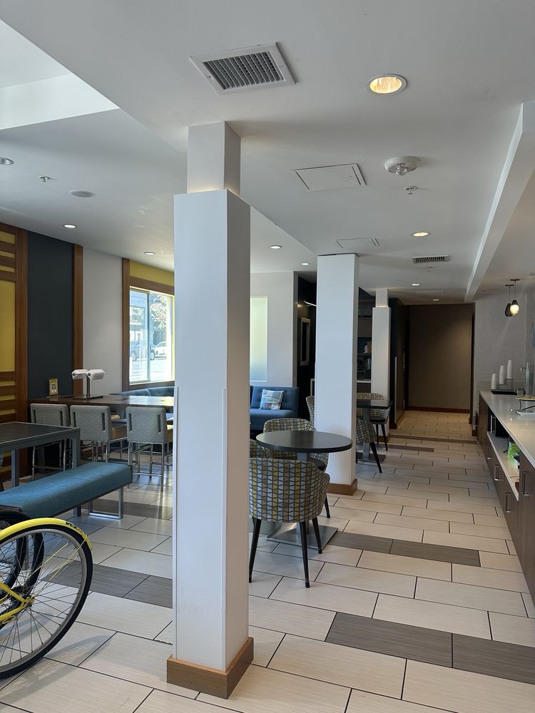 Staypineapple, Hotel Z, Gaslamp Quarter