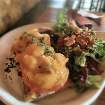 Lost Roo - Crab Melt - American Near Me - Long Beach, Washington