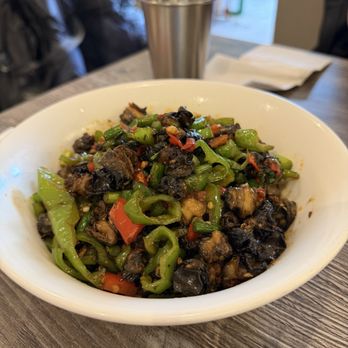 Pepper Meets Pepper - Snails - Chinese Near Me - Toronto, Ontario Pepper Meets Pepper - Snails - Chinese Near Me - Toronto, Ontario