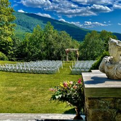 Wilburton Inn - Green Mountain views, wedding ceremony