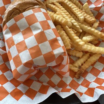 Minnie Bird - Hot honey chicken - Chicken Shop Near Me - Schaumburg, Illinois Minnie Bird - Hot honey chicken - Chicken Shop Near Me - Schaumburg, Illinois