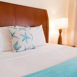 Broadway Court Motel - King Bed