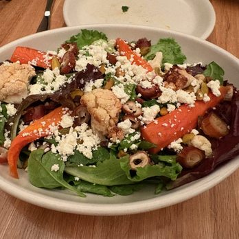 True Food Kitchen - Seasonal Market Salad - New American Near Me - Las Vegas, Nevada