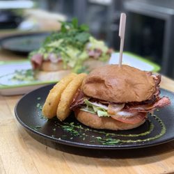 Red Door Espresso - Bacon and Egg Brioche