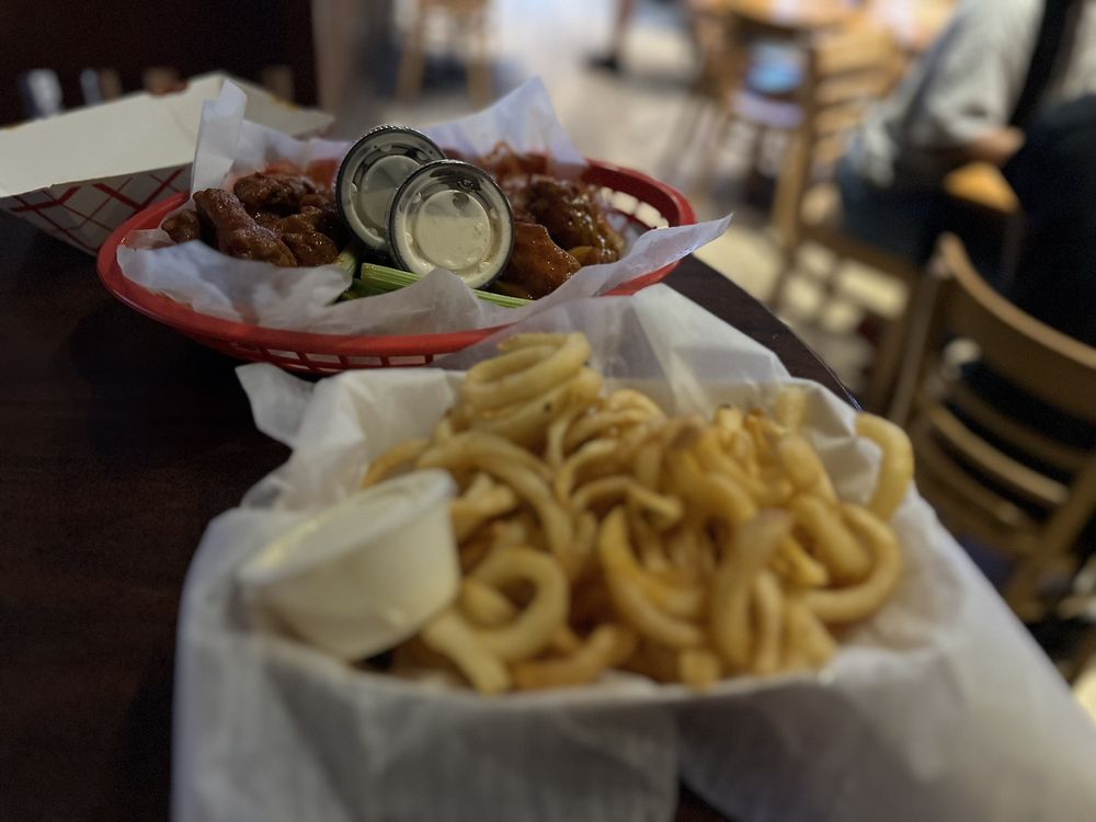 BUFFALO PHIL’S Updated October 2024 120 Photos & 156 Reviews 1149