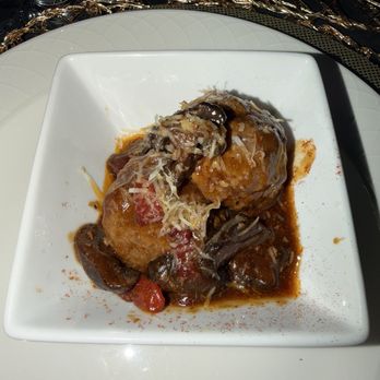 Café Cantante - Albóndigas (meatballs) - Asian Fusion Near Me - Miami, Florida