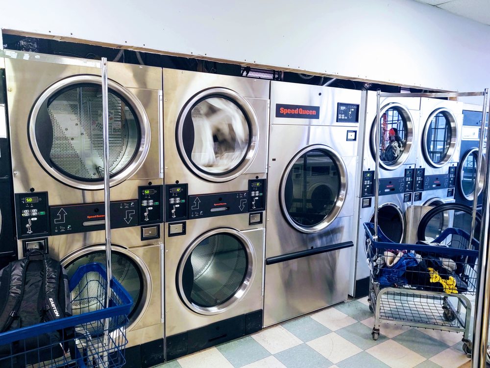 XPRESS LAUNDRY SOLUTIONS Updated September 2024 12 Photos 2622 E