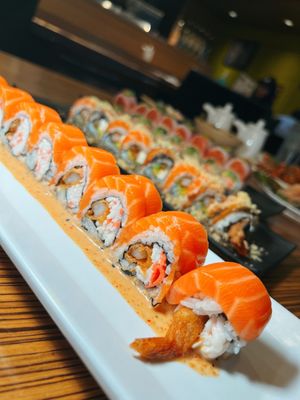 Kaizen Fusion Roll & Sushi by null