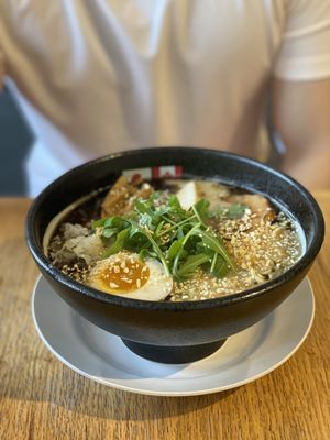 Ryus Noodle Bar by null