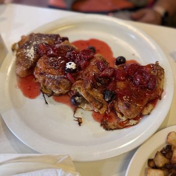 JT's Diner - Very Berry French Toast - American Near Me - Palm Desert, California