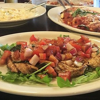 Nick's - Fresh tasting, grilled chicken with tomatoes - Pizza Near Me - Rockville Centre, New York