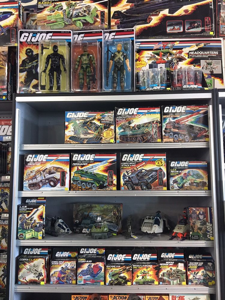 bobakhan toys & collectibles