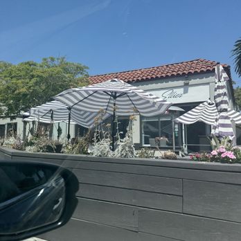 Ellie's - Outside dining - Italian Near Me - Long Beach, California Ellie's - Outside dining - Italian Near Me - Long Beach, California