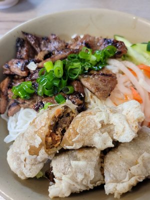 Lá Me Restaurant by null