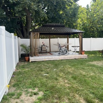 JBR Home improvement - Install vinyl fence and gazebo - Handyman Near Me - Attleboro, Massachusetts JBR Home improvement - Install vinyl fence and gazebo - Handyman Near Me - Attleboro, Massachusetts