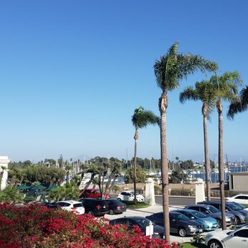 Glorietta Bay Inn - View from balcony of King suite room facing parking lot and Glorietta Bay - Hotels Near Me - Coronado, California