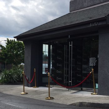 Stone Lounge Bellevue - Velvet ropes at the door... yup. That happened. - Lounges Near Me - Bellevue, Washington Stone Lounge Bellevue - Velvet ropes at the door... yup. That happened. - Lounges Near Me - Bellevue, Washington