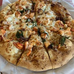The Lobster Crate - 14" lobster pizza