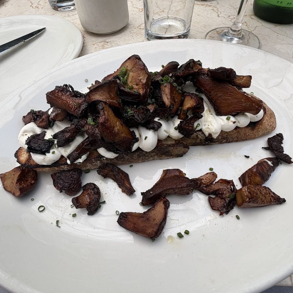 Beethoven Market - Mushroom toast - Italian Near Me - Los Angeles, California Beethoven Market - Mushroom toast - Italian Near Me - Los Angeles, California