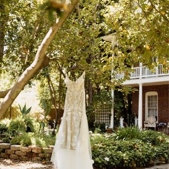 The Heirloom Inn Weddings - Beautiful garden - Wedding Planning Near Me - Ione, California The Heirloom Inn Weddings - Beautiful garden - Wedding Planning Near Me - Ione, California