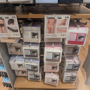 Uniqlo - AIRism underwear - Women's Clothing Near Me - Brampton, Ontario