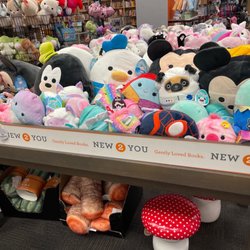 2nd & Charles - Plushies