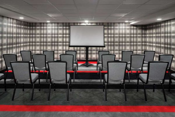 Graduate by Hilton Columbus by null