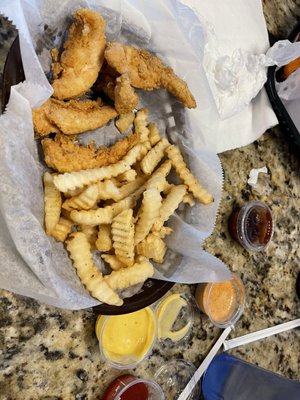 656 Sports Bar & Grille by null