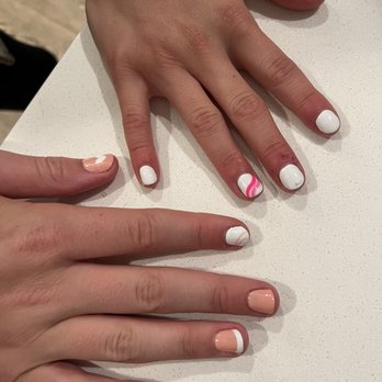 Chloe Nails Lounge - Nail Salons Near Me - Lafayette, California