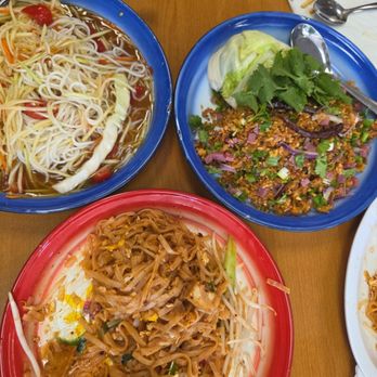 KB's Thai Hut - Pad Thai, Papaya Salad and Nam Cow - Laotian Near Me - Sacramento, California KB's Thai Hut - Pad Thai, Papaya Salad and Nam Cow - Laotian Near Me - Sacramento, California